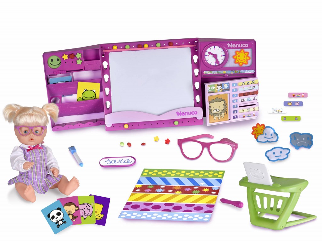 FAMOSA_Nenuco_Happyschool