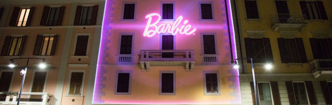 Barbie incanta la Design Week: la Casa dei sogni prende vita e diventa reale in Corso Como, a Milano